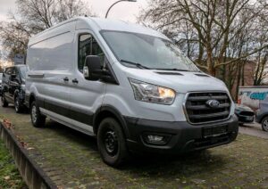 Ford Transit 350 Trend L3H2 – Außenansicht